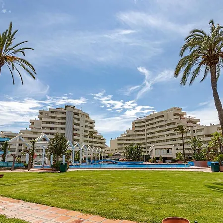 Hermoso En Benalbeach Con Vistas Al Mar Benalmádena